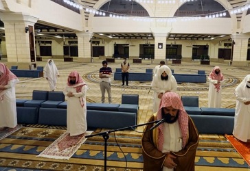 Saudi Buka Kembali Masjid-masjid untuk Shalat, Namun Tetap Dengan Aturan Ketat Bagi Jamaah